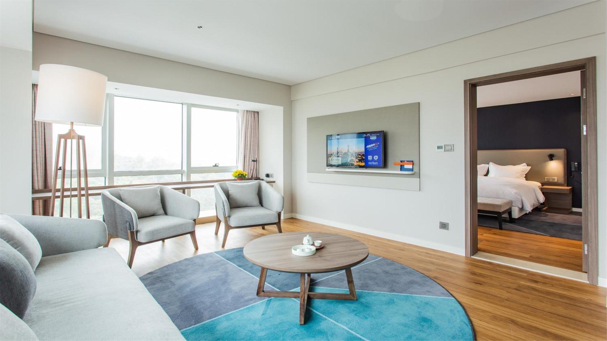 Holiday Inn Express Jiangmen Jianghai By Ihg Exterior foto